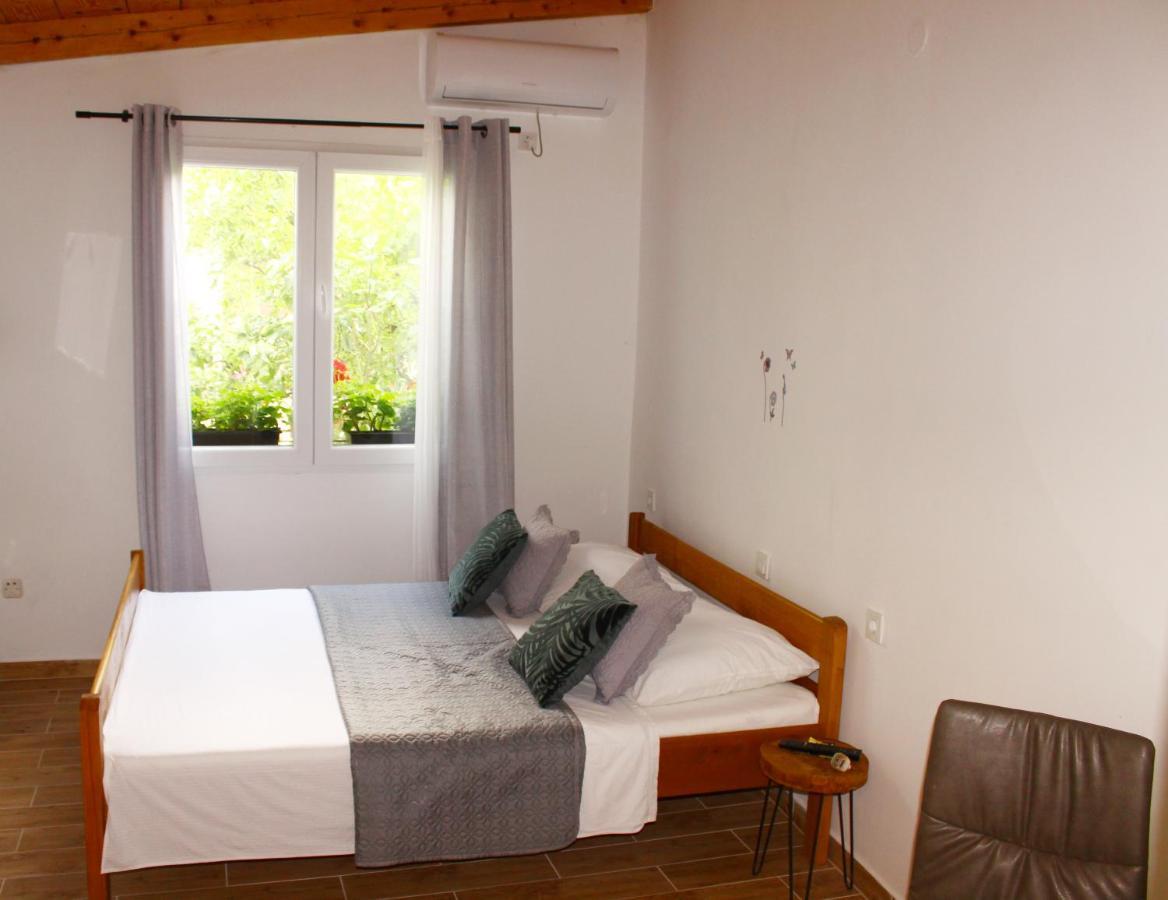 Apartments Villa Arta Murter Extérieur photo