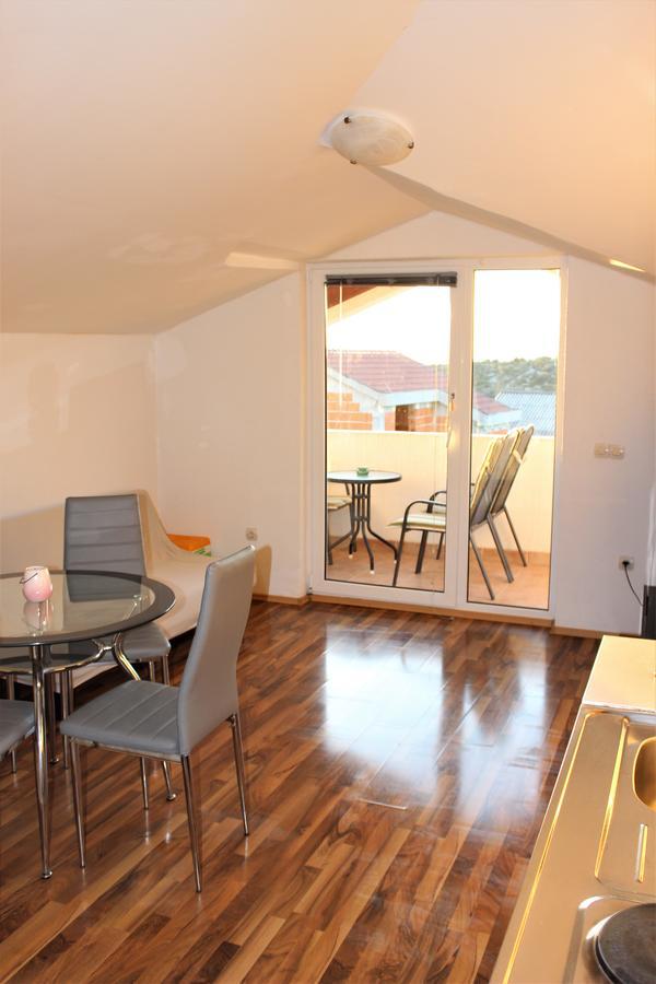 Apartments Villa Arta Murter Extérieur photo